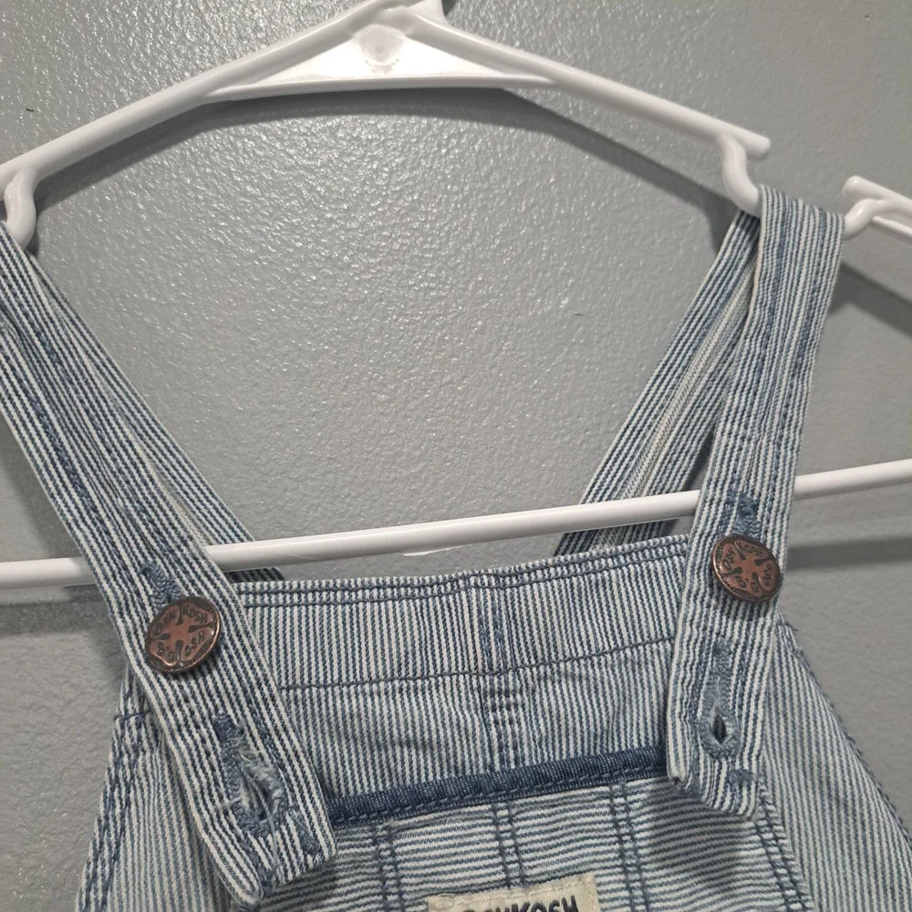 OshKosh B'gosh Girls 4T Hickory Stripe Denim Overalls Blue White Vestbak Bow‎